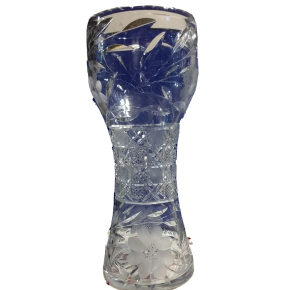 Botanical Elegant Vintage Crystal Hand-Cut Heavy 12" Vase Hourglass Shape 5 lbs. - Picture 6 of 16
